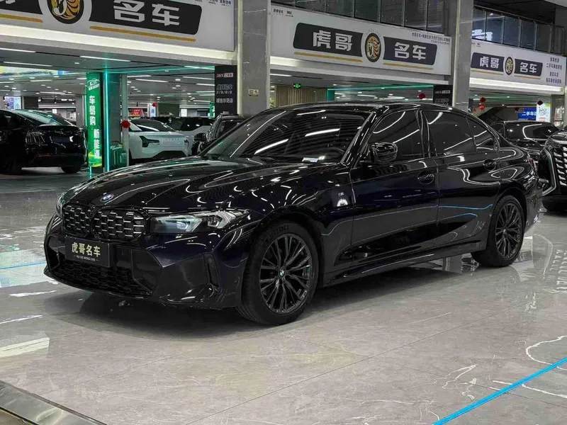 BMW 3 Series 2023 325Li M Traje nocturno deportivo Yao exterior foto 1 BMW 3 Series 2023 325Li M Traje nocturno deportivo Yao exterior foto 1