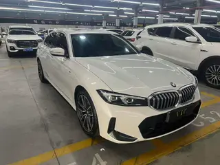 BMW 3 Series 2023 320Li M Sports suit exterior photo 3 BMW 3 Series 2023 320Li M Sports suit exterior photo 3