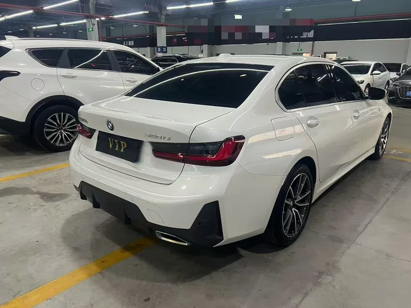 BMW 3 Series 2023 320Li M Sports suit interior photo 9 BMW 3 Series 2023 320Li M Sports suit interior photo 9