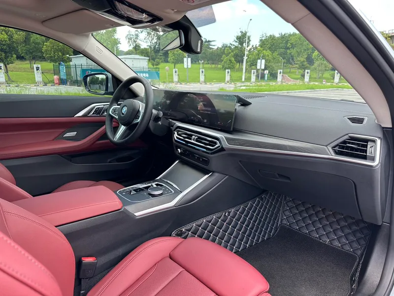 BMW 4 Series 2023 425i M Sports suit exterior photo 10 BMW 4 Series 2023 425i M Sports suit exterior photo 10