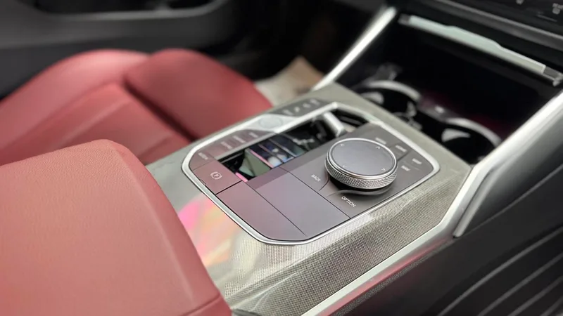 BMW 4 Series 2023 430i M Sports Night Suit interior photo 15 BMW 4 Series 2023 430i M Sports Night Suit interior photo 15
