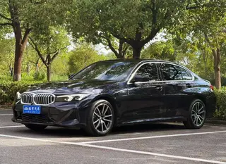 BMW 3 Series 2023 320Li M Sports suit exterior photo 1