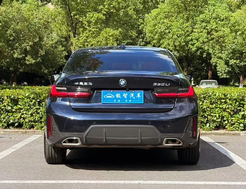 BMW 3 Series 2023 320Li M Sports suit exterior photo 6