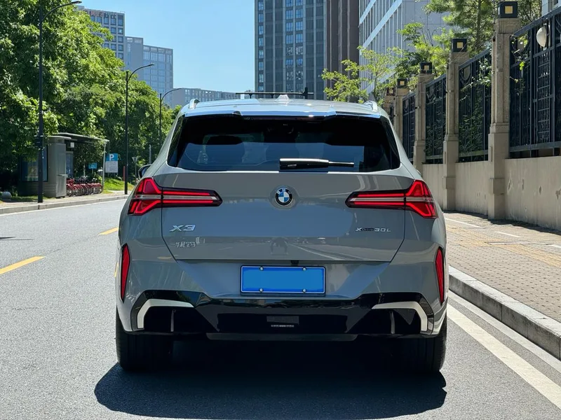 BMW X3 2025 xDrive30L Leading Type M Sports suit exterior photo 3 BMW X3 2025 xDrive30L Leading Type M Sports suit exterior photo 3