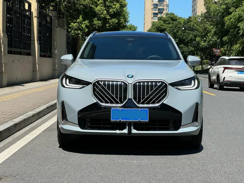 BMW X3 2025 xDrive30L Leading Type M Sports suit exterior photo 6 BMW X3 2025 xDrive30L Leading Type M Sports suit exterior photo 6