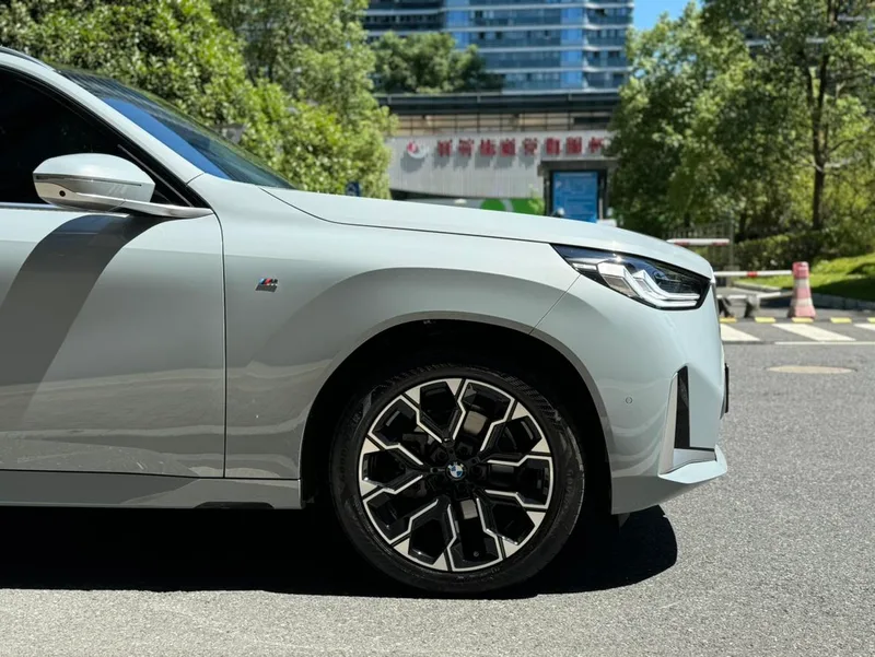 BMW X3 2025 xDrive30L Leading Type M Sports suit exterior photo 9 BMW X3 2025 xDrive30L Leading Type M Sports suit exterior photo 9