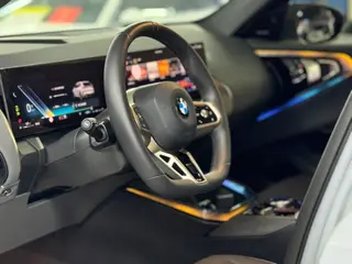BMW X3 2025 xDrive30L Leading Type M Sports suit interior photo 12 BMW X3 2025 xDrive30L Leading Type M Sports suit interior photo 12