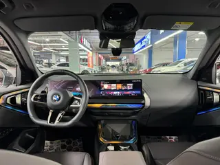 BMW X3 2025 xDrive30L Leading Type M Sports suit interior photo 13 BMW X3 2025 xDrive30L Leading Type M Sports suit interior photo 13