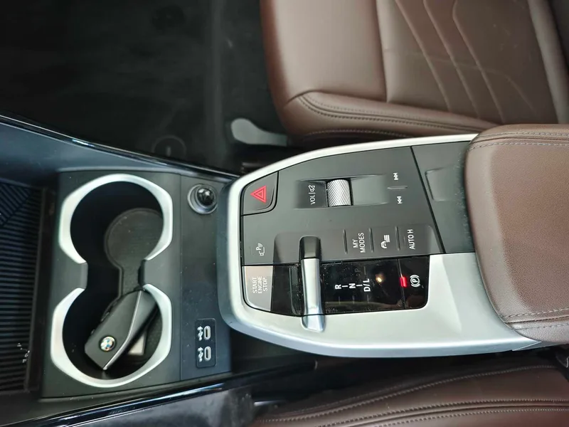 BMW X1 2023 sDrive20Li X Design Suit interior photo 17 BMW X1 2023 sDrive20Li X Design Suit interior photo 17