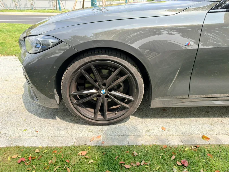 BMW 4 Series 2024 425i M Ensemble de sport extérieur photo 2