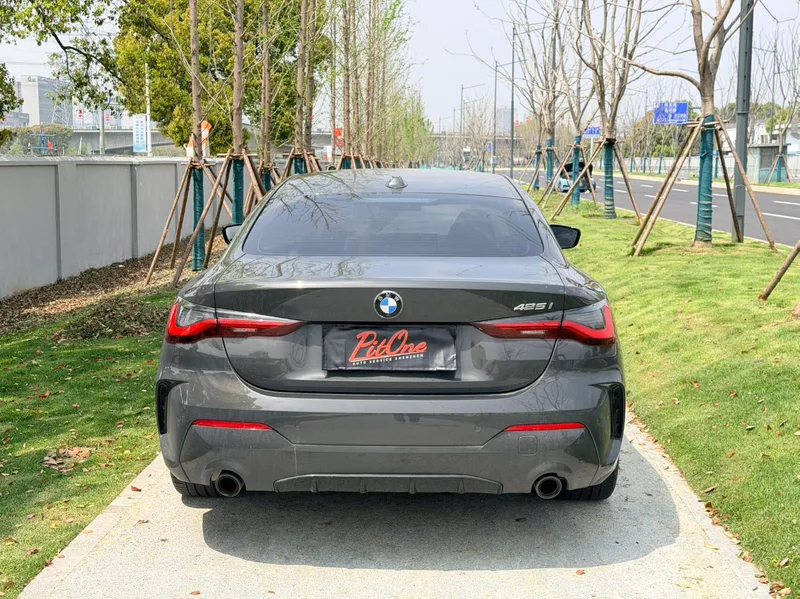 BMW 4 Series 2024 425i M Ensemble de sport intérieur photo 12