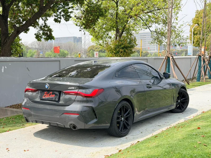 BMW 4 Series 2024 425i M Ensemble de sport intérieur photo 13