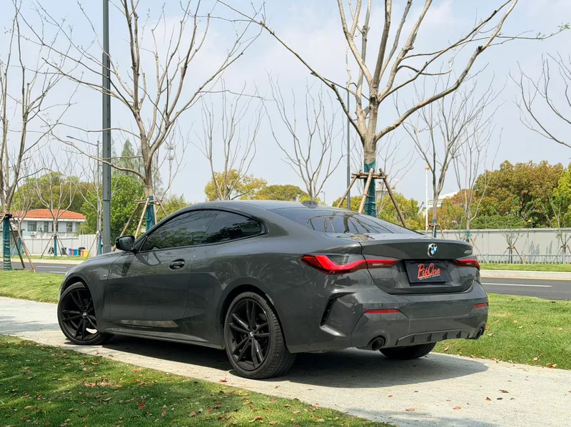 BMW 4 Series 2024 425i M Ensemble de sport intérieur photo 15