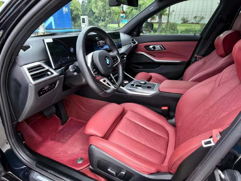 BMW 3 Series 2025 330Li Premium Class M Sports Night Suit exterior photo 4 BMW 3 Series 2025 330Li Premium Class M Sports Night Suit exterior photo 4