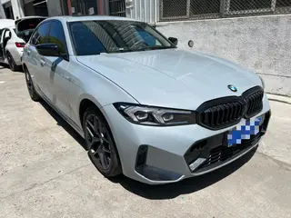 BMW 3 Series 2025 330Li M Traje nocturno deportivo Yao exterior foto 3