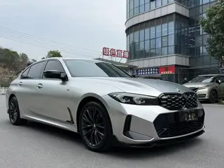 BMW 3 Series 2023 325Li M Sports Night Suit exterior photo 3 BMW 3 Series 2023 325Li M Sports Night Suit exterior photo 3