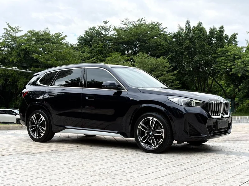 BMW X1 2023 sDrive25Li M Sports suit exterior photo 3