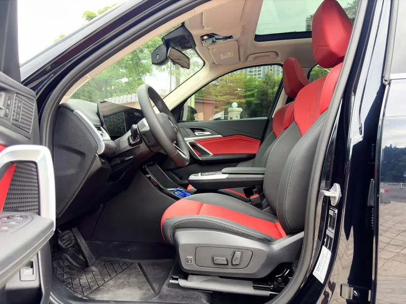 BMW X1 2023 sDrive25Li M Sports suit exterior photo 7