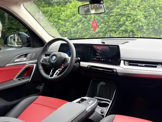 BMW X1 2023 sDrive25Li M Sports suit interior photo 12