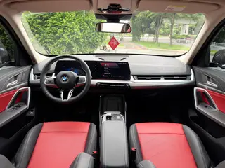 BMW X1 2023 sDrive25Li M Sports suit interior photo 13