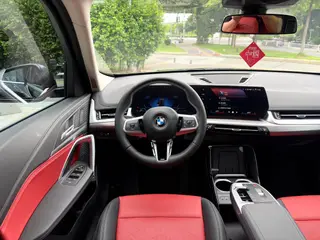 BMW X1 2023 sDrive25Li M Sports suit interior photo 14