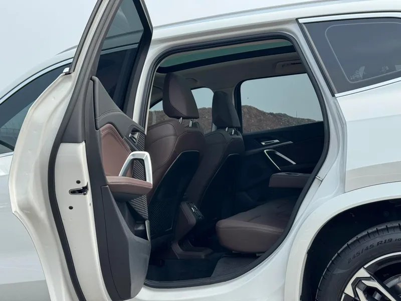 BMW X1 2023 sDrive25Li M Sports suit interior photo 12 BMW X1 2023 sDrive25Li M Sports suit interior photo 12