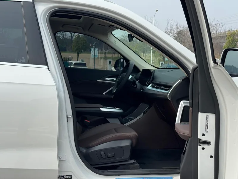 BMW X1 2023 sDrive25Li M Sports suit interior photo 14 BMW X1 2023 sDrive25Li M Sports suit interior photo 14
