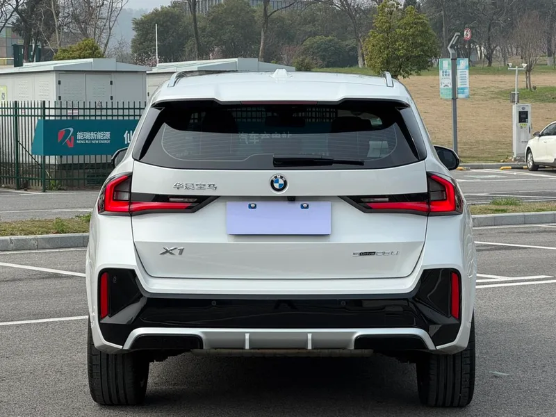 BMW X1 2023 sDrive25Li M Sports suit interior photo 17 BMW X1 2023 sDrive25Li M Sports suit interior photo 17