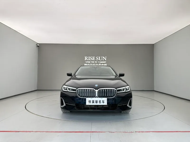 BMW 5 Series 2022 Second change 525Li Luxury Set exterior photo 2 BMW 5 Series 2022 Second change 525Li Luxury Set exterior photo 2