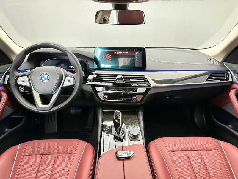 BMW 5 Series 2022 Second change 525Li Luxury Set exterior photo 5 BMW 5 Series 2022 Second change 525Li Luxury Set exterior photo 5