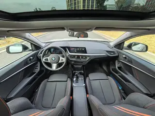 BMW 2 Series 2023 225i Coupé de cuatro puertas M Conjunto deportivo interior foto 13