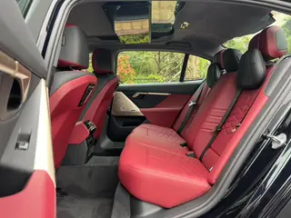 BMW 5 Series 2025 530Li Premium Class M Sports suit interior photo 7 BMW 5 Series 2025 530Li Premium Class M Sports suit interior photo 7