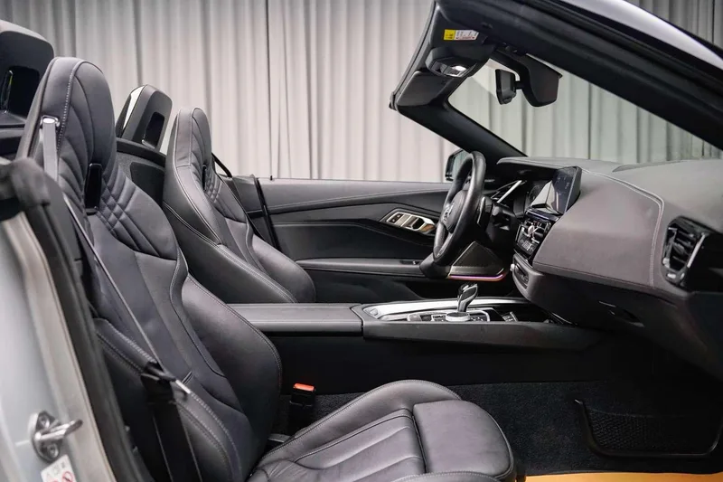 BMW Z4 2022 sDrive 25i M Ensemble de sport intérieur photo 8