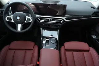BMW 3 Series 2023 325Li M Sports suit exterior photo 9