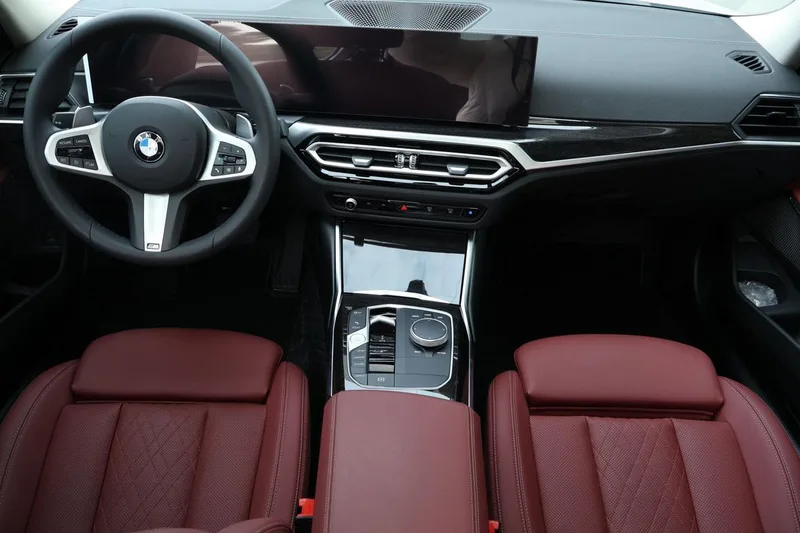 BMW 3 Series 2023 325Li M Sports suit exterior photo 9