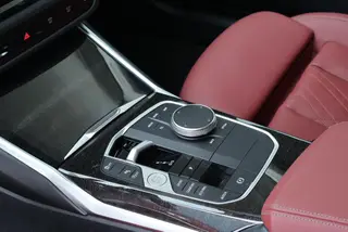 BMW 3 Series 2023 325Li M Sports suit interior photo 11