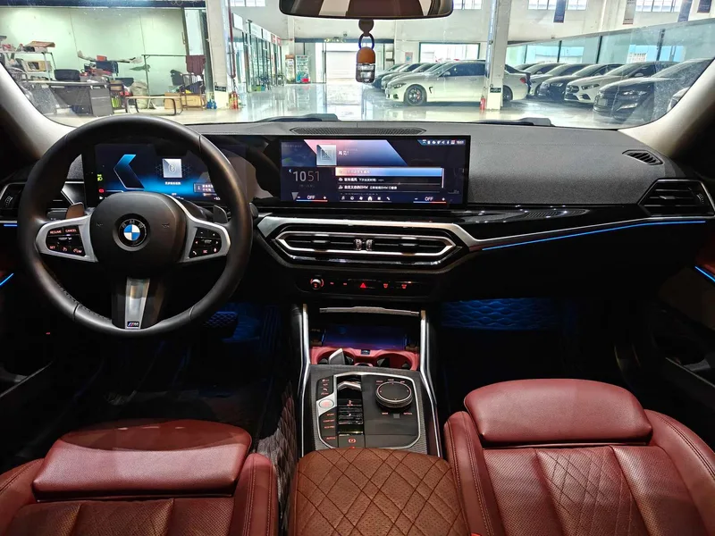 BMW 3 Series 2023 325Li M Traje nocturno deportivo Yao exterior foto 6 BMW 3 Series 2023 325Li M Traje nocturno deportivo Yao exterior foto 6