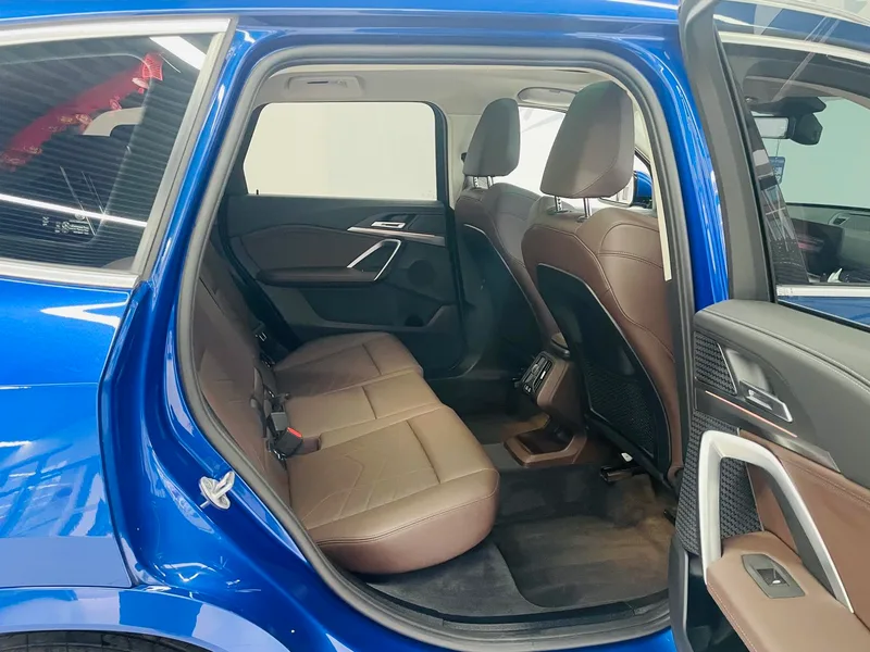 BMW X1 2023 sDrive25Li M Sports suit interior photo 12