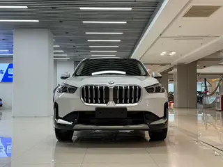 BMW X1 2023 xDrive25Li X Design Suit exterior photo 2