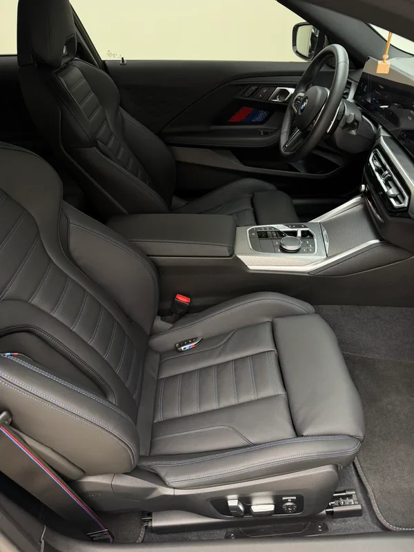 BMW 2 Series 2024 M240i Coupe interior photo 17 BMW 2 Series 2024 M240i Coupe interior photo 17