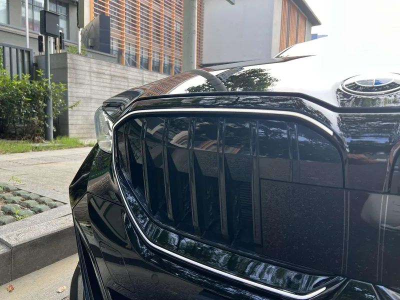 BMW 5 Series 2025 530Li Leading Type M Sports suit exterior photo 4 BMW 5 Series 2025 530Li Leading Type M Sports suit exterior photo 4