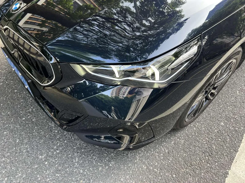 BMW 5 Series 2025 530Li Leading Type M Sports suit exterior photo 6 BMW 5 Series 2025 530Li Leading Type M Sports suit exterior photo 6