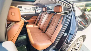 BMW 5 Series 2024 530Li Leading Type Luxury Set exterior photo 5 BMW 5 Series 2024 530Li Leading Type Luxury Set exterior photo 5