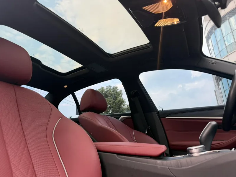 BMW 5 Series 2023 Restyling 530Li Leading Type M Sports suit exterior photo 7
