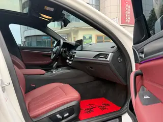 BMW 5 Series 2023 Restyling 530Li Leading Type M Sports suit exterior photo 9