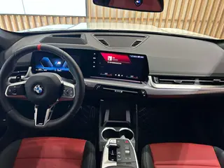 BMW X1 2024 M35Li interior photo 8 BMW X1 2024 M35Li interior photo 8