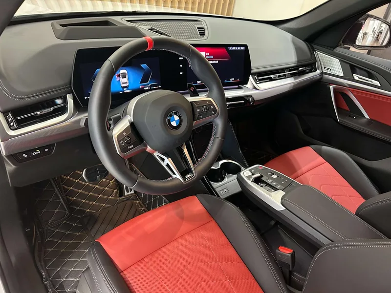 BMW X1 2024 M35Li interior photo 11 BMW X1 2024 M35Li interior photo 11