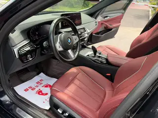 BMW 5 Series 2023 530Li Leading Type M Sports suit exterior photo 5 BMW 5 Series 2023 530Li Leading Type M Sports suit exterior photo 5