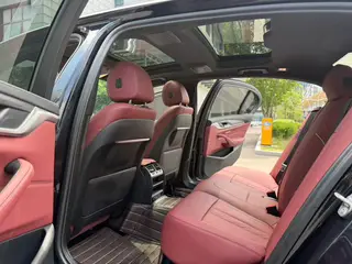BMW 5 Series 2023 530Li Leading Type M Sports suit interior photo 9 BMW 5 Series 2023 530Li Leading Type M Sports suit interior photo 9