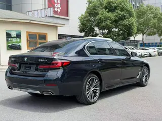 BMW 5 Series 2023 530Li Leading Type M Sports suit interior photo 15 BMW 5 Series 2023 530Li Leading Type M Sports suit interior photo 15